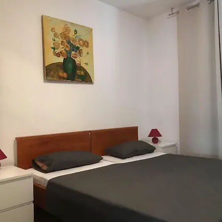 Haus Vukas Apartment *